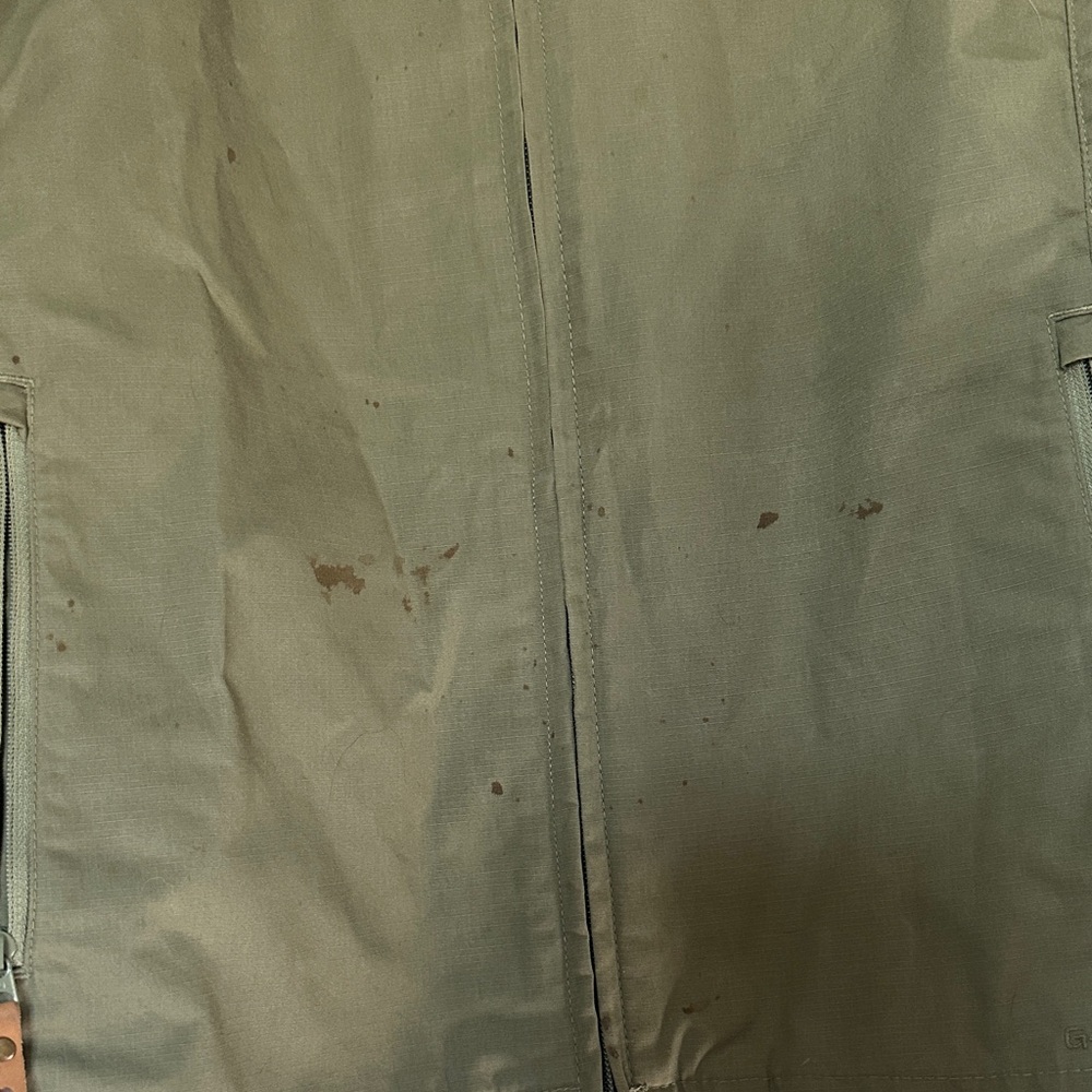 Fjallraven Women's Utility Jacket in Olive - Picture 2 of 8